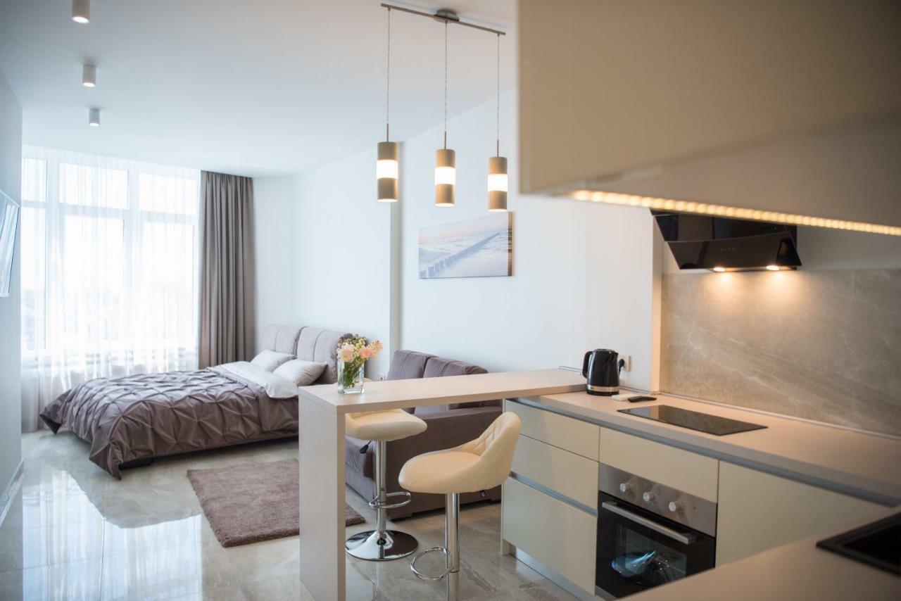 Sea Star Apartments Odessa Ngoại thất bức ảnh