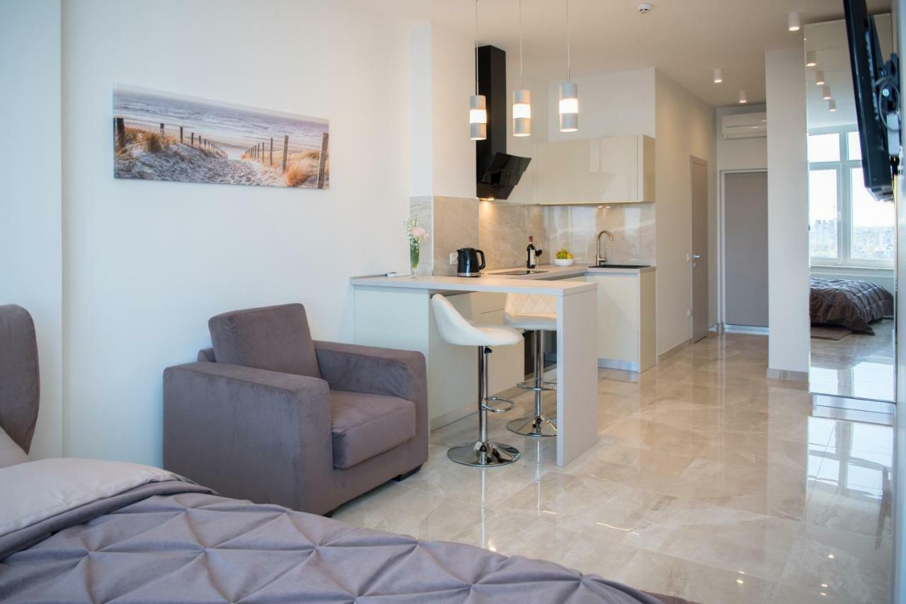 Sea Star Apartments Odessa Ngoại thất bức ảnh