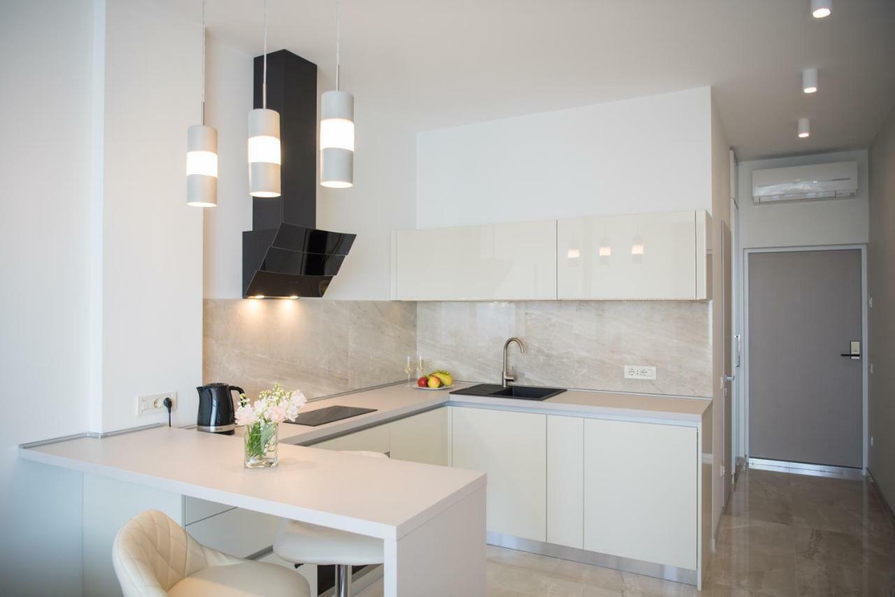 Sea Star Apartments Odessa Ngoại thất bức ảnh