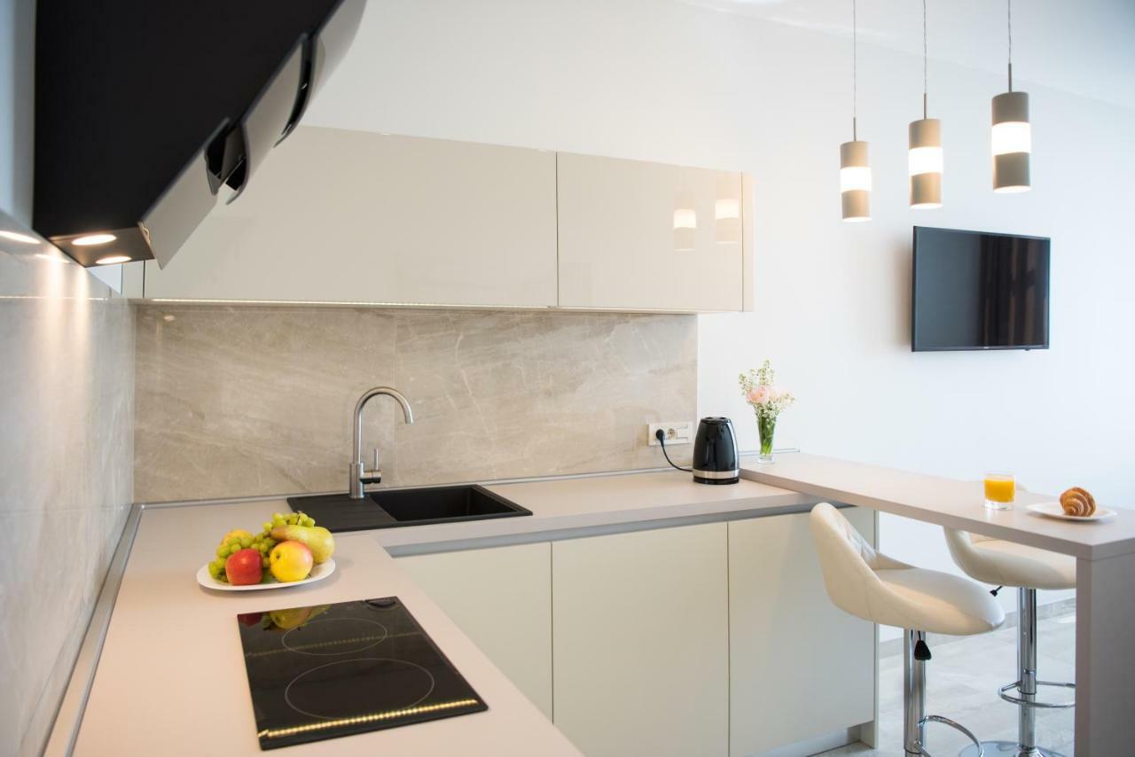 Sea Star Apartments Odessa Ngoại thất bức ảnh