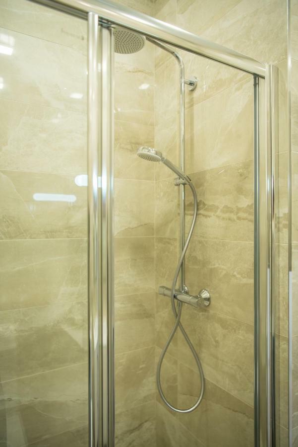 Sea Star Apartments Odessa Ngoại thất bức ảnh